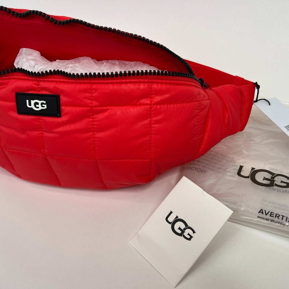 UGG Gibbs Belt Bag Puff, Ignite